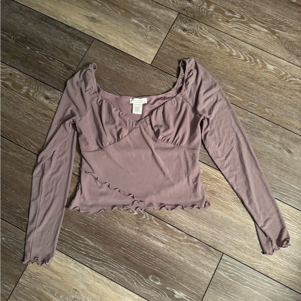 Women’s lavender long sleeve crop top